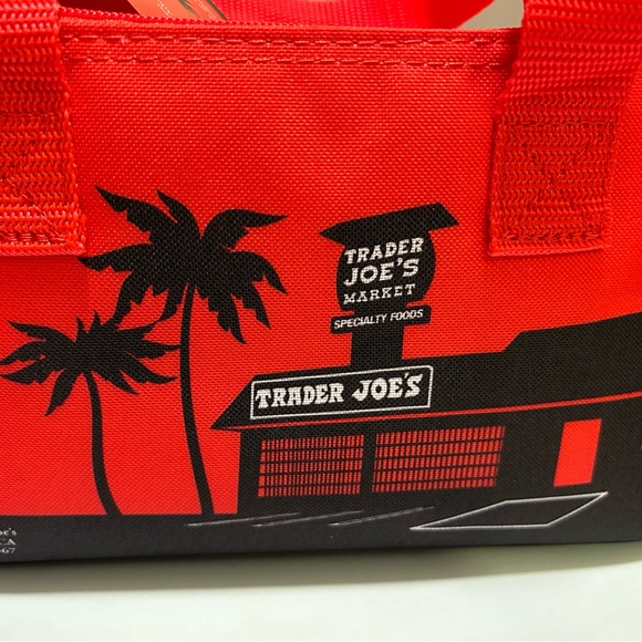 New with tag Trader Joe's Black and Red Tote and Cooler Bag Set - Picture 8 of 11